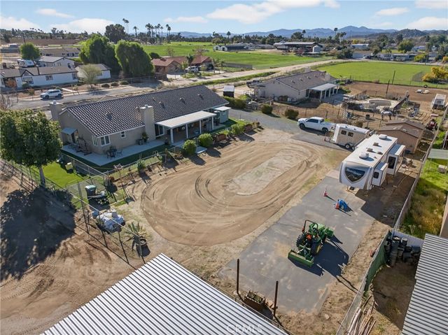 30290 Steen, Nuevo, CA 92567