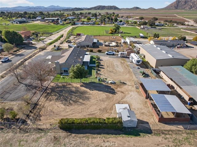 30290 Steen, Nuevo, CA 92567