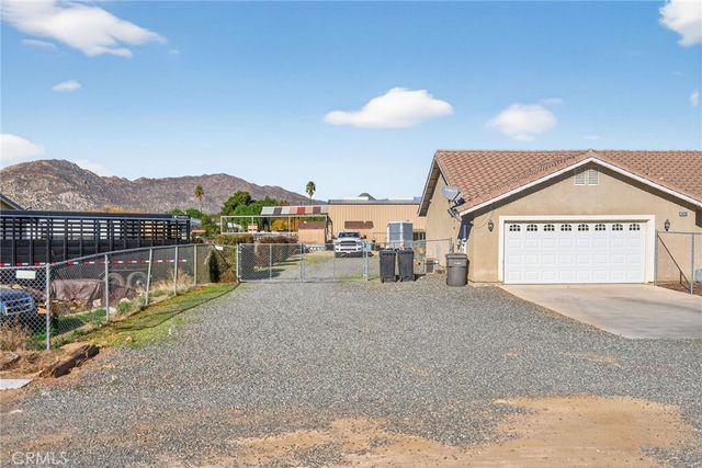 30290 Steen, Nuevo, CA 92567