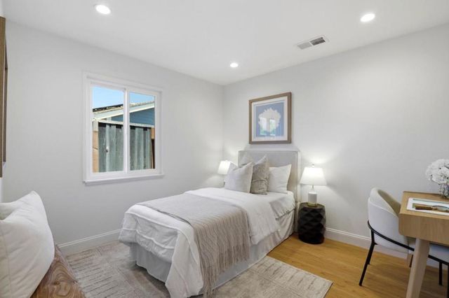 3708 Brandy Rock Way, Redwood City, CA 94061
