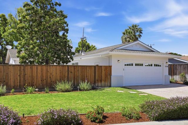 3708 Brandy Rock Way, Redwood City, CA 94061