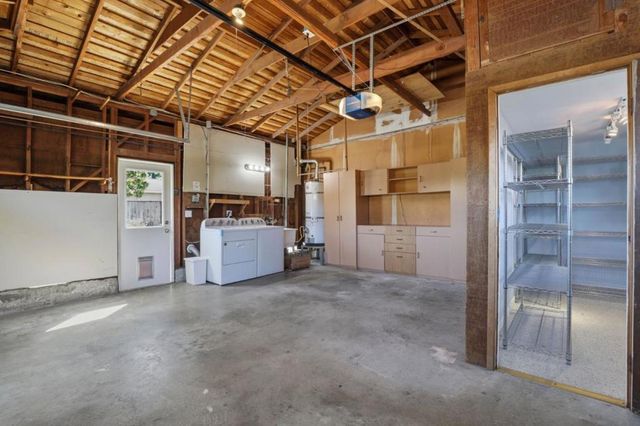 3708 Brandy Rock Way, Redwood City, CA 94061