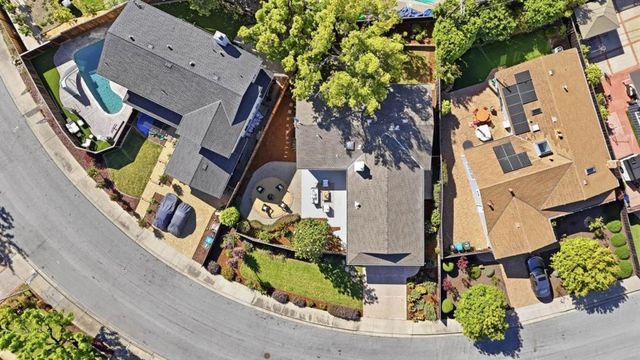 3708 Brandy Rock Way, Redwood City, CA 94061