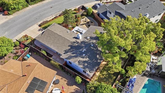 3708 Brandy Rock Way, Redwood City, CA 94061