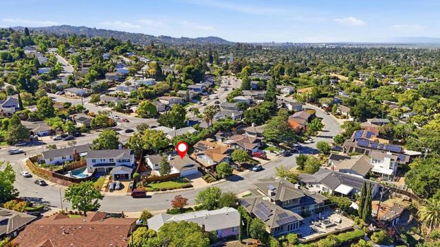 3708 Brandy Rock Way, Redwood City, CA 94061