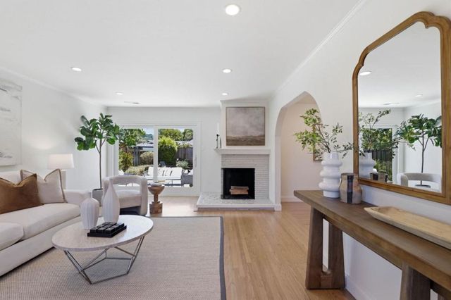 3708 Brandy Rock Way, Redwood City, CA 94061