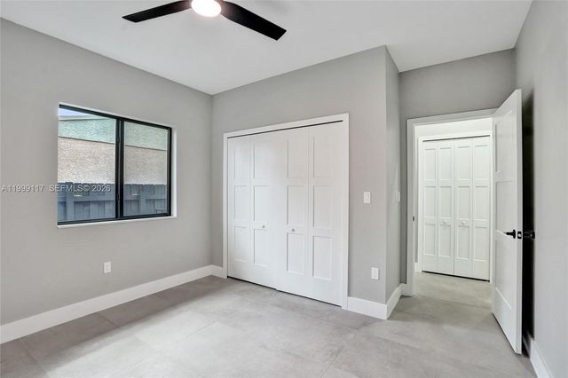 5241 SW 25th St, West Park, FL 33023