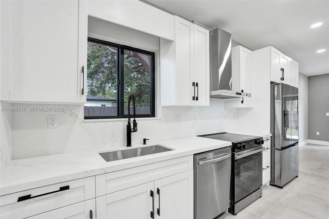 5241 SW 25th St, West Park, FL 33023