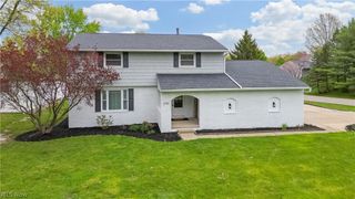 2783 State Street NW, Uniontown, OH 44685