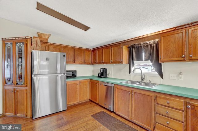 2634 TAMELA AVE, Dover, PA 17315