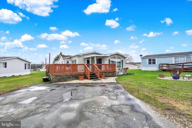 2634 TAMELA AVE, Dover, PA 17315