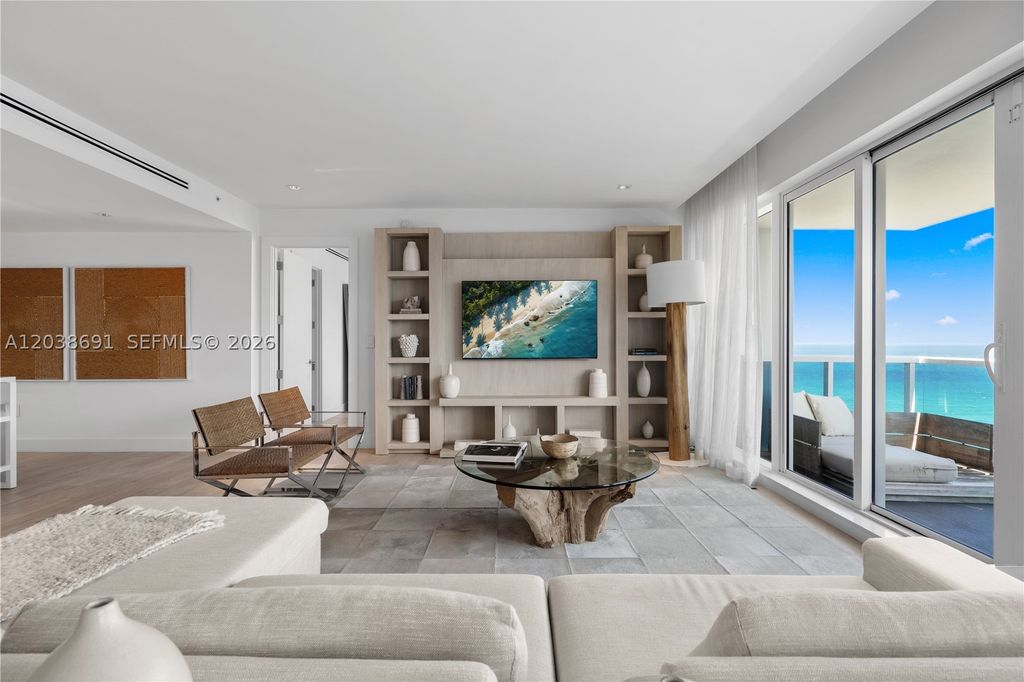 102 24th St PH-1706, Miami Beach, FL 33139