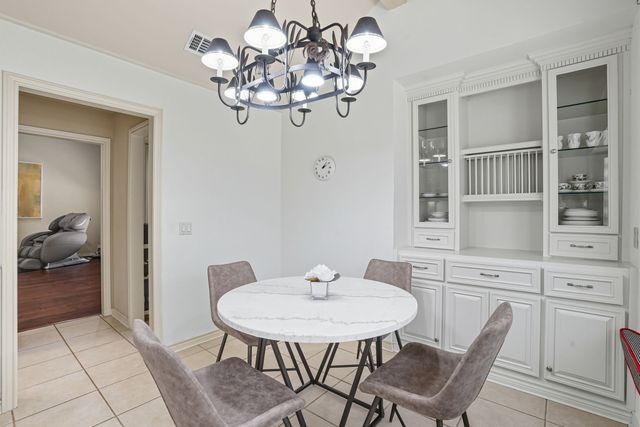 2517 Willowgate Lane, Carrollton, TX 75006