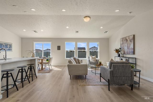 4318 Solitude Way, Caldwell, ID 83605