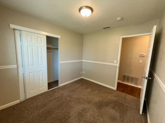 7434 Saybrook Dr, Citrus Heights, CA 95621