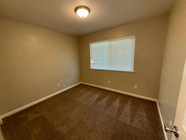 7434 Saybrook Dr, Citrus Heights, CA 95621