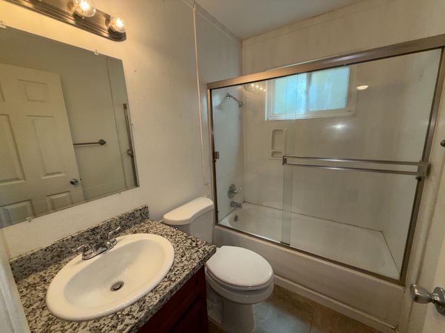 7434 Saybrook Dr, Citrus Heights, CA 95621