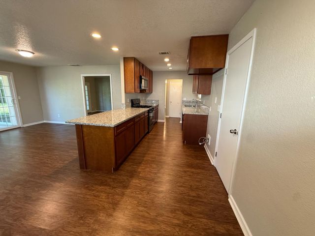 7434 Saybrook Dr, Citrus Heights, CA 95621