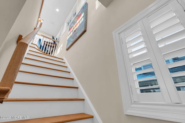 14 Seadrift Avenue, Highlands, NJ 07732