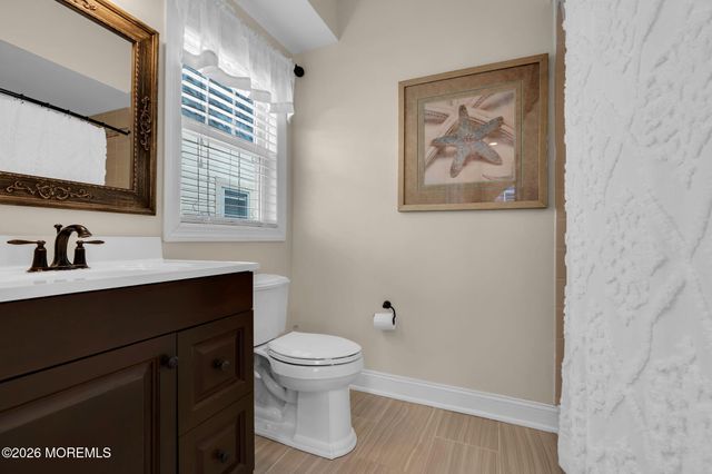 14 Seadrift Avenue, Highlands, NJ 07732