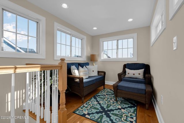 14 Seadrift Avenue, Highlands, NJ 07732