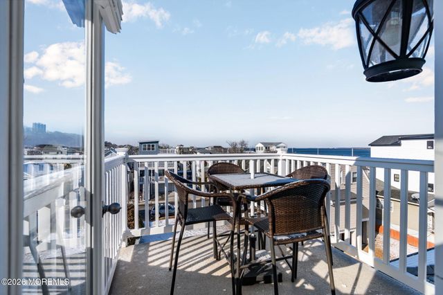 14 Seadrift Avenue, Highlands, NJ 07732