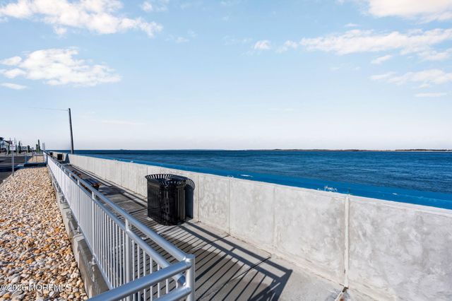 14 Seadrift Avenue, Highlands, NJ 07732