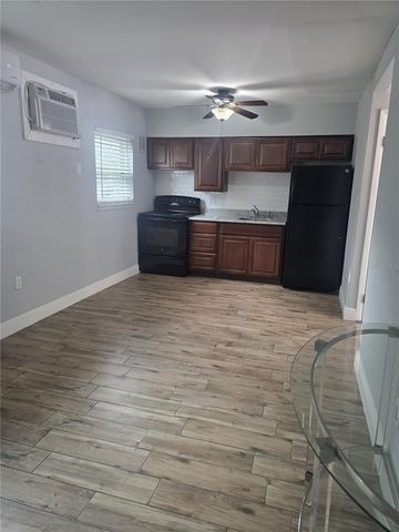 2807 41ST AVENUE N 4, St Petersburg, FL 33714