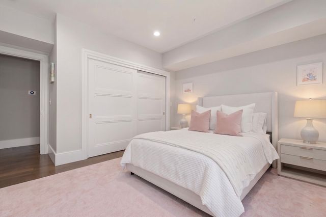 377 W 1st St 2, Boston, MA 02127