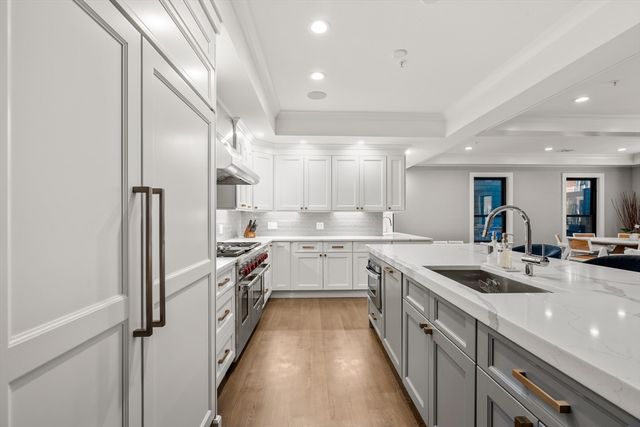 377 W 1st St 2, Boston, MA 02127