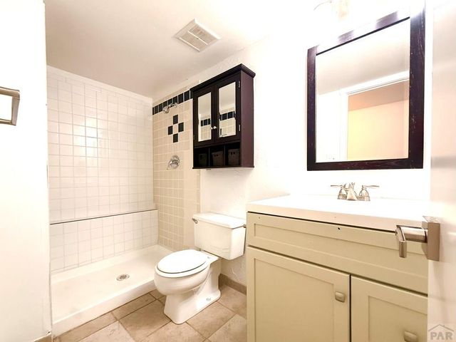 12 Briargate Terrace, Pueblo, CO 81001