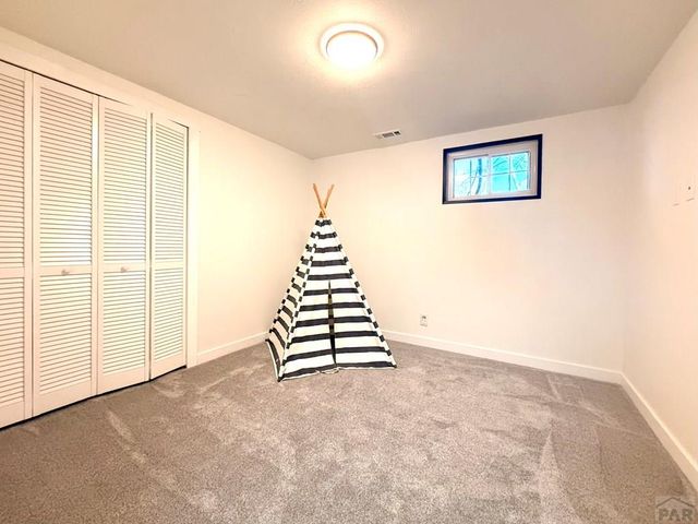 12 Briargate Terrace, Pueblo, CO 81001