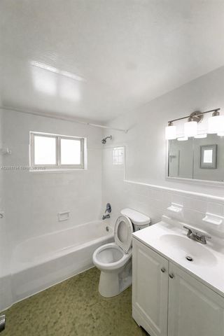 935 Bay Dr 4, Miami Beach, FL 33141