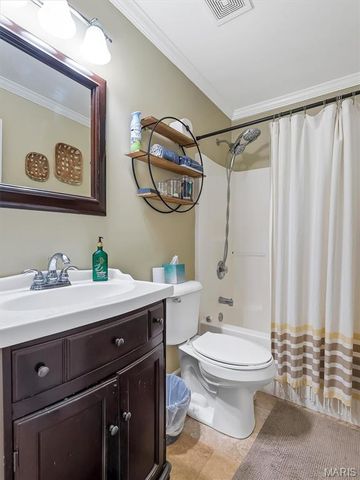 508 Pacific Estates Drive, Pacific, MO 63069