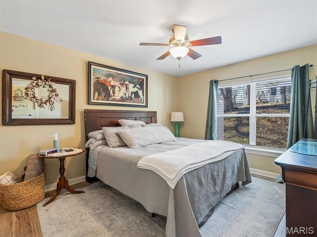 508 Pacific Estates Drive, Pacific, MO 63069