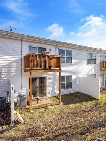 508 Pacific Estates Drive, Pacific, MO 63069