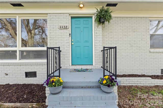 4432 E Highway 27 Highway, Iron Station, NC 28080