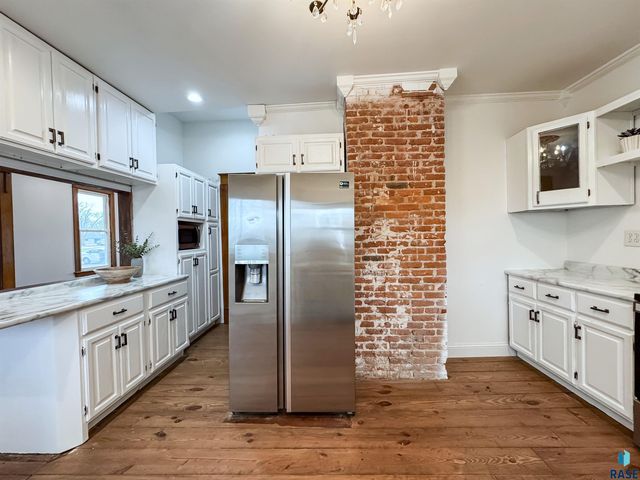 218 S Summit Ave Avenue, Sioux Falls, SD 57104