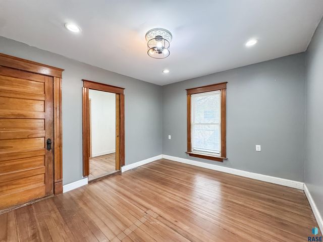 218 S Summit Ave Avenue, Sioux Falls, SD 57104