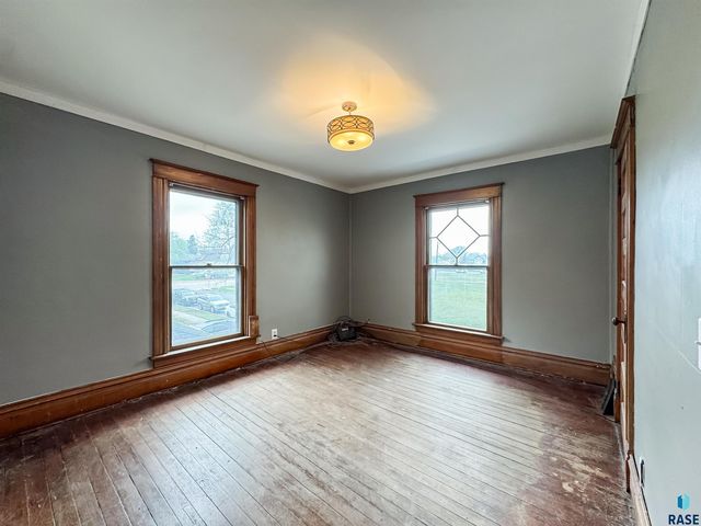 218 S Summit Ave Avenue, Sioux Falls, SD 57104