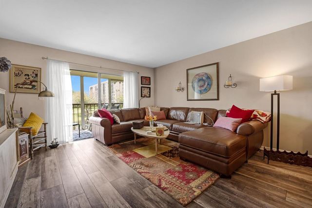 6936 Huntington Lane 204, Delray Beach, FL 33446