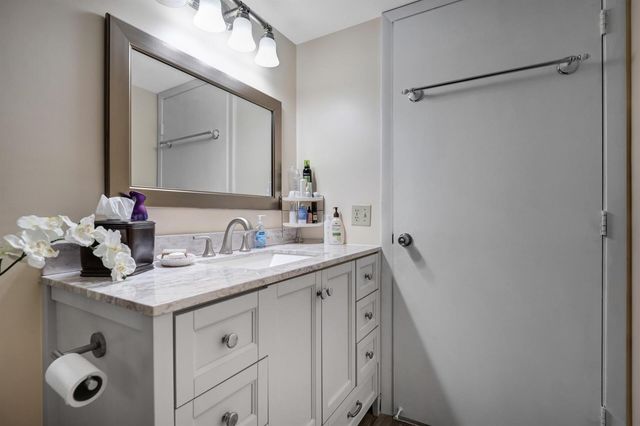 6936 Huntington Lane 204, Delray Beach, FL 33446