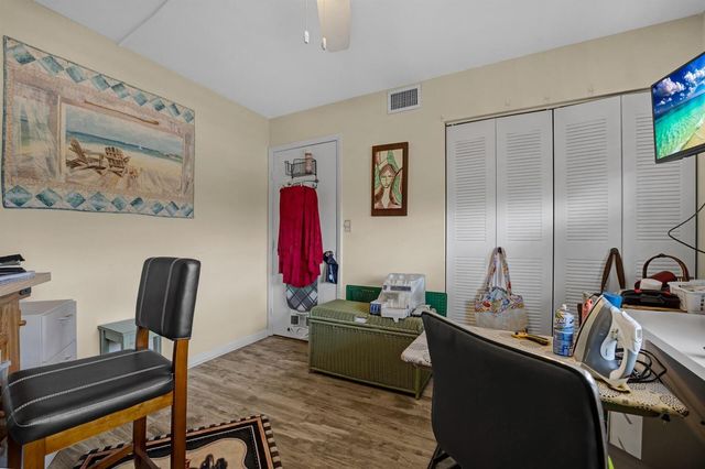 6936 Huntington Lane 204, Delray Beach, FL 33446