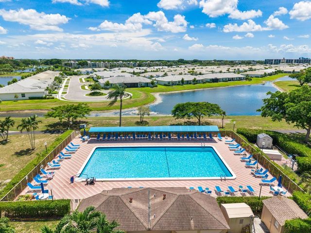 6936 Huntington Lane 204, Delray Beach, FL 33446