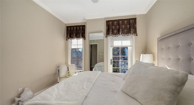 1513 OAK STREET 18, Sarasota, FL 34236