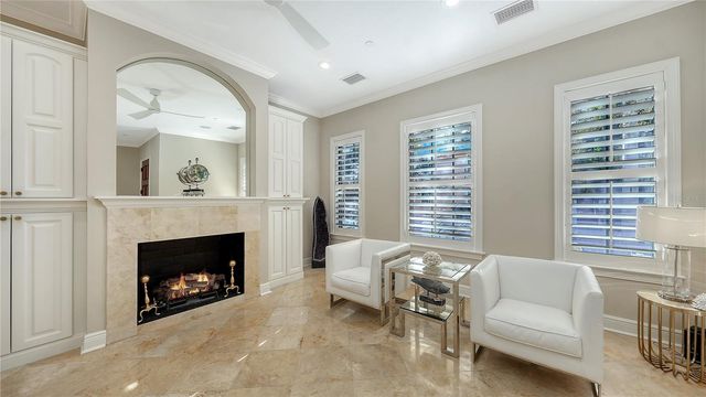 1513 OAK STREET 18, Sarasota, FL 34236