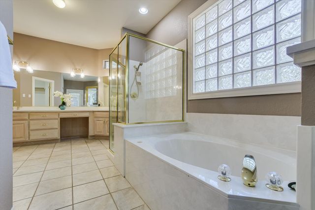 30320 La Quinta DR, Georgetown, TX 78628