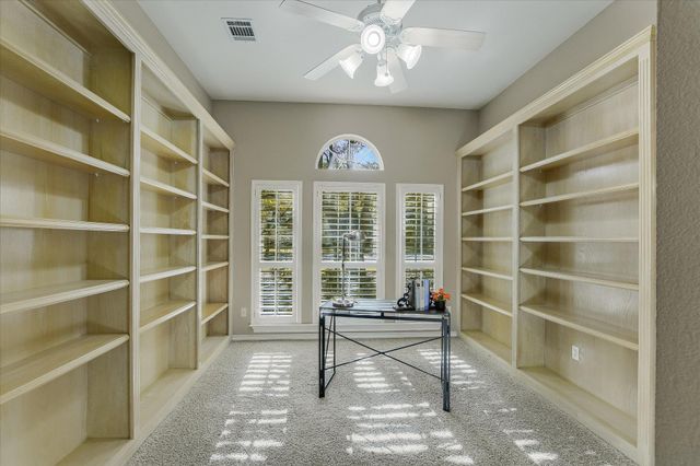 30320 La Quinta DR, Georgetown, TX 78628