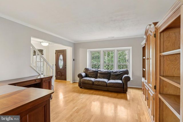 8 DARTMOUTH COURT, Marlton, NJ 08053