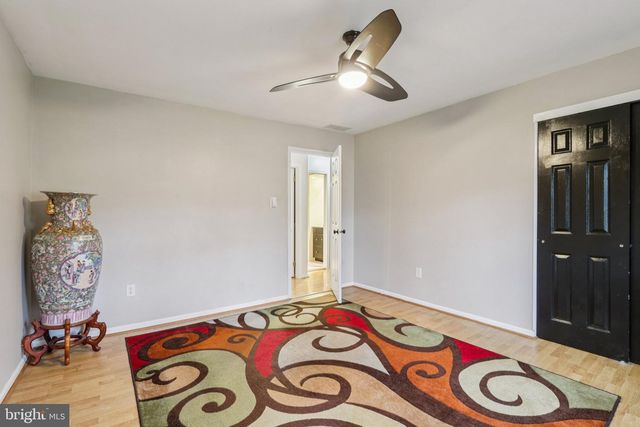 8 DARTMOUTH COURT, Marlton, NJ 08053